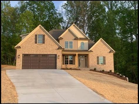 Homes for sale in Raleigh, <b>NC</b> have increased by 27% in the last year. . Casas en venta en winston salem nc